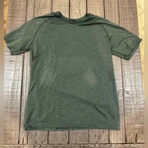 Men’s Lululemon Shirt Metal Vent Tech Short Sleeve